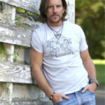 Brett James